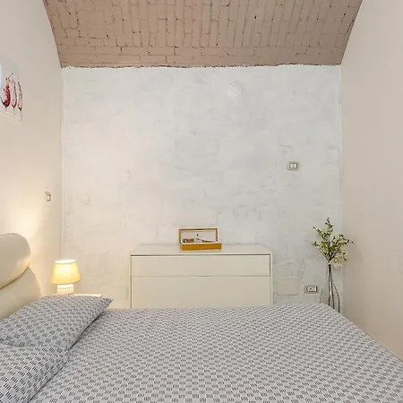 La Cantinetta Di Milano - The Wine Cave In Milan, Huge 110Sqm Apartment Next To Central Station Buitenkant foto