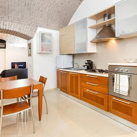 La Cantinetta Di Milano - The Wine Cave In Milan, Huge 110Sqm Apartment Next To Central Station Buitenkant foto