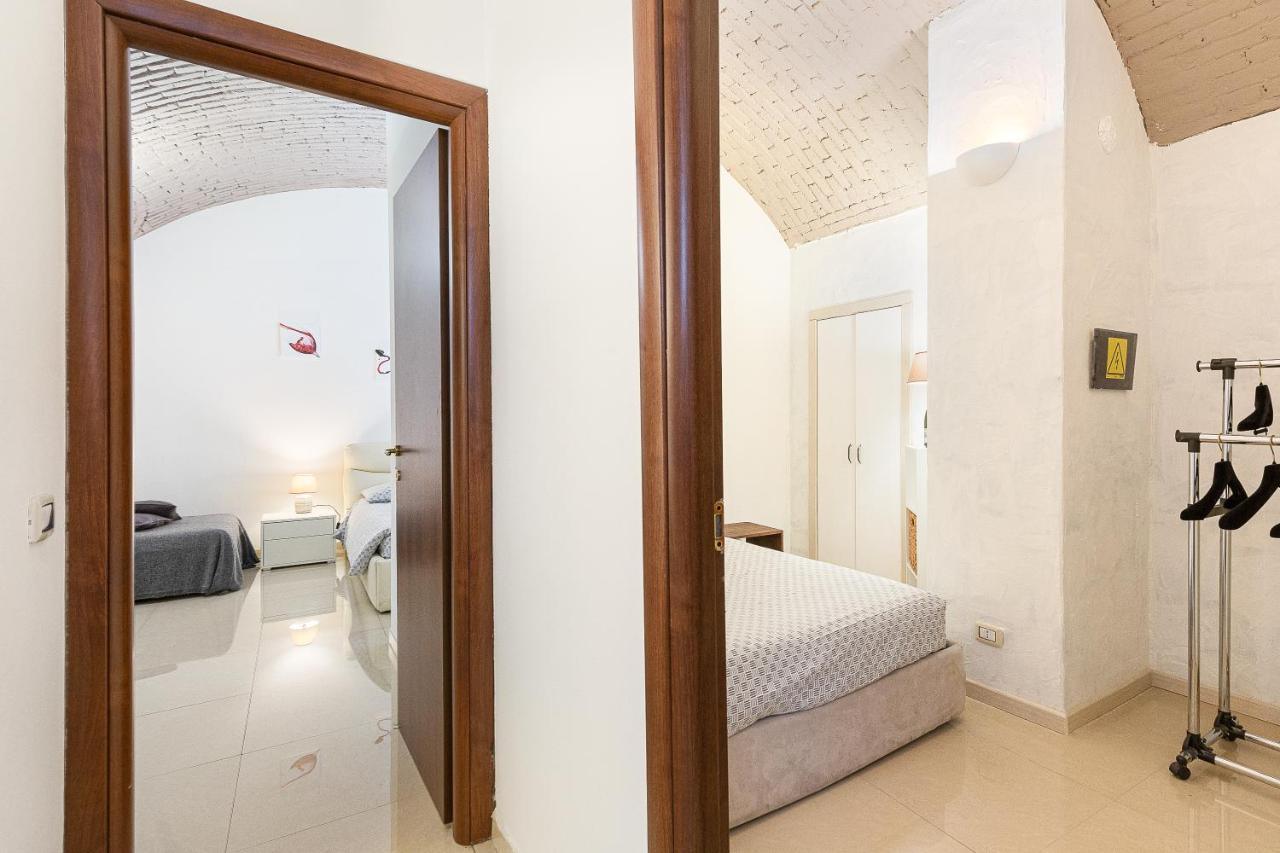 La Cantinetta Di - The Wine Cave In Milan, Huge 110sqm Next To Station Apartment Milan