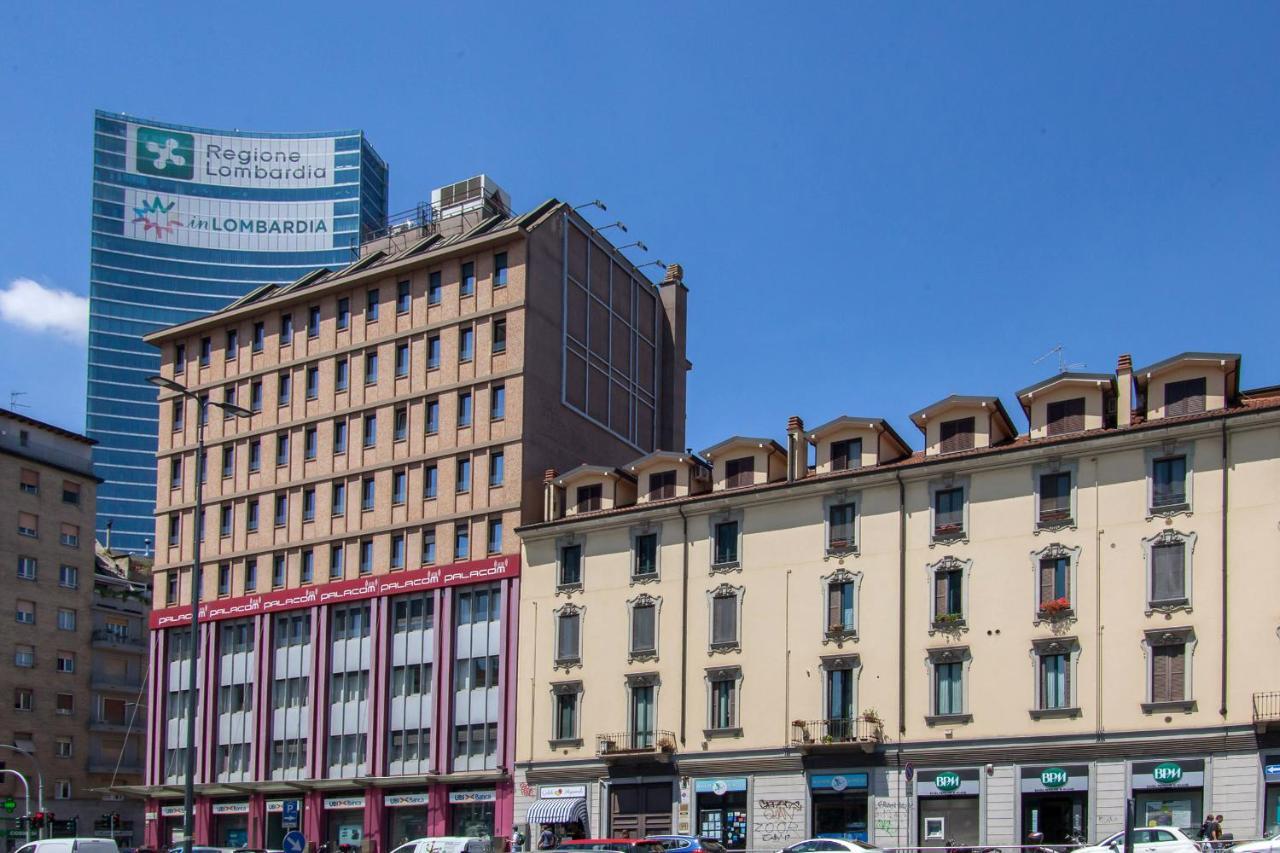 La Cantinetta Di - The Wine Cave In Milan, Huge 110sqm Next To Station *